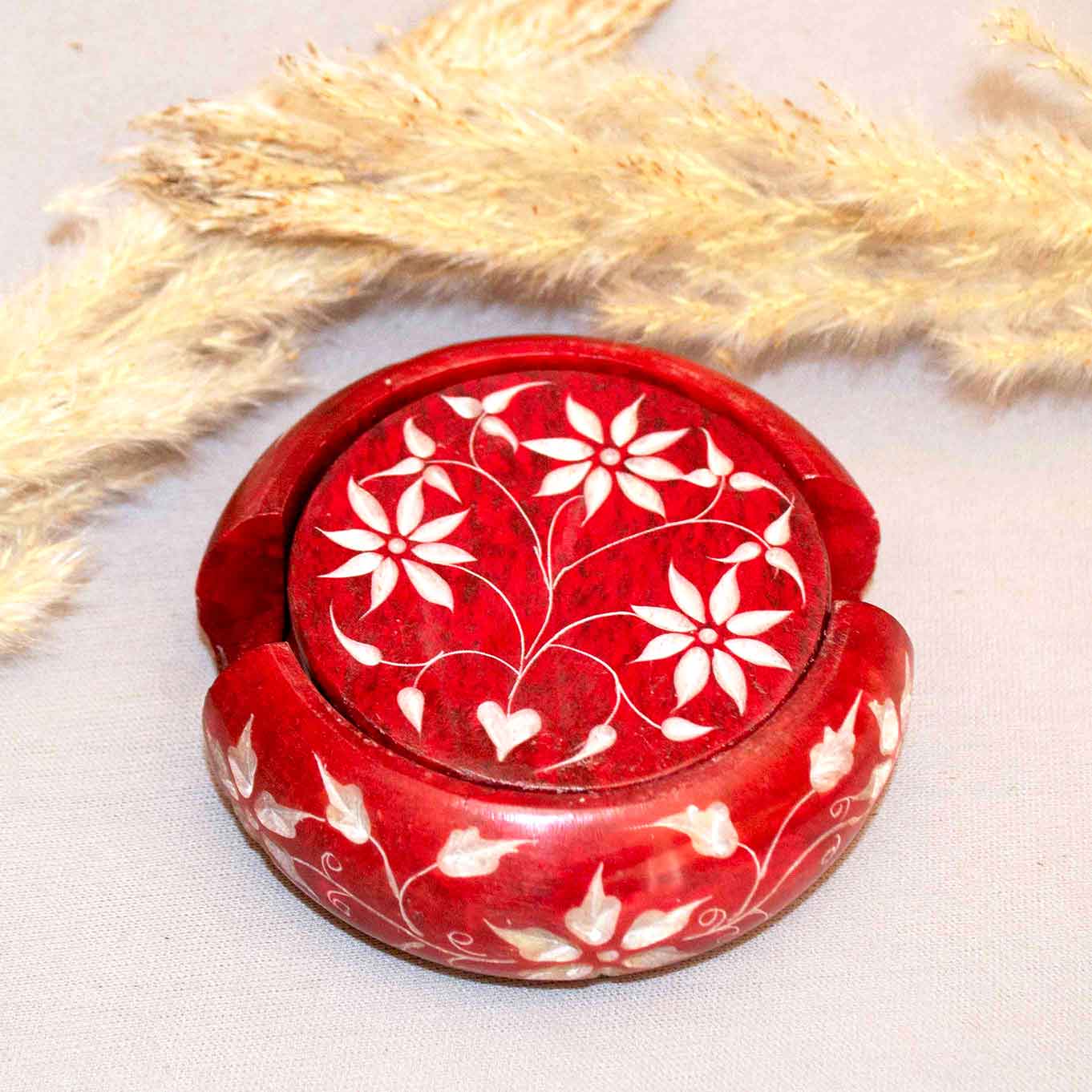 Red Marble Coasters (Set Of 6) With Stand