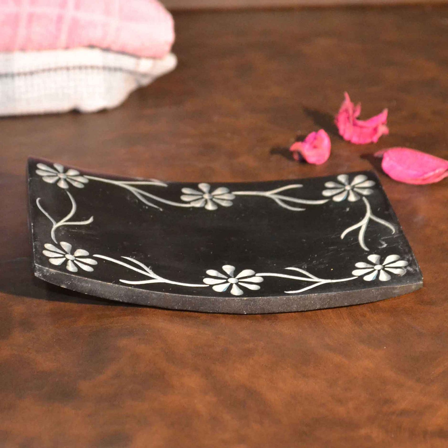 Black Gorara Soap Dish